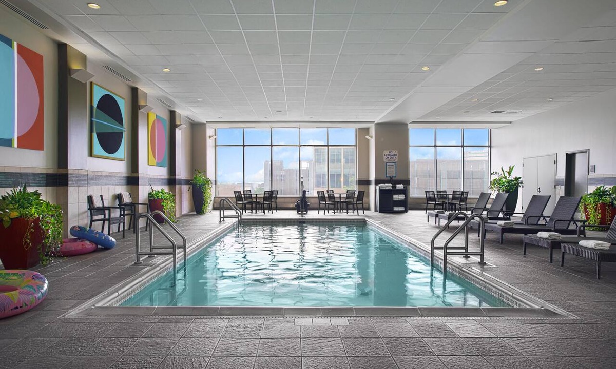 Cedar Rapids - Iowa City Hotel | Doubletree by Hilton Cedar Rapids Convention Complex