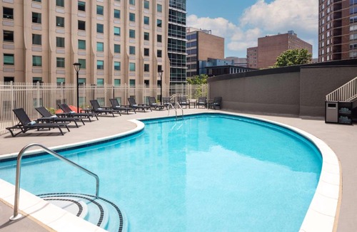 Downtown Hotel | DoubleTree by Hilton Silver Spring Washington DC