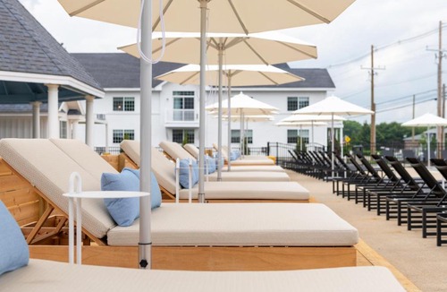 Ogunquit Hotel | Driftaway Hotel and Pool
