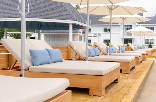 Ogunquit Hotel | Driftaway Hotel and Pool